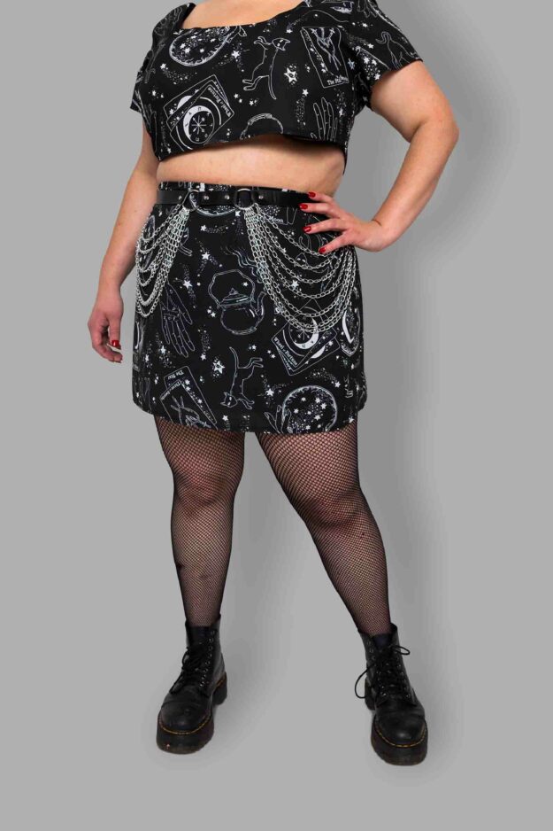 cosmic drifters fully lined mini skirt close travelling carnival