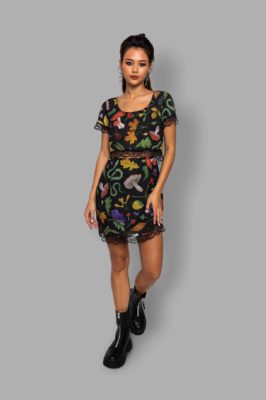 cosmic drifters fully lined mini skirt front hedge witch