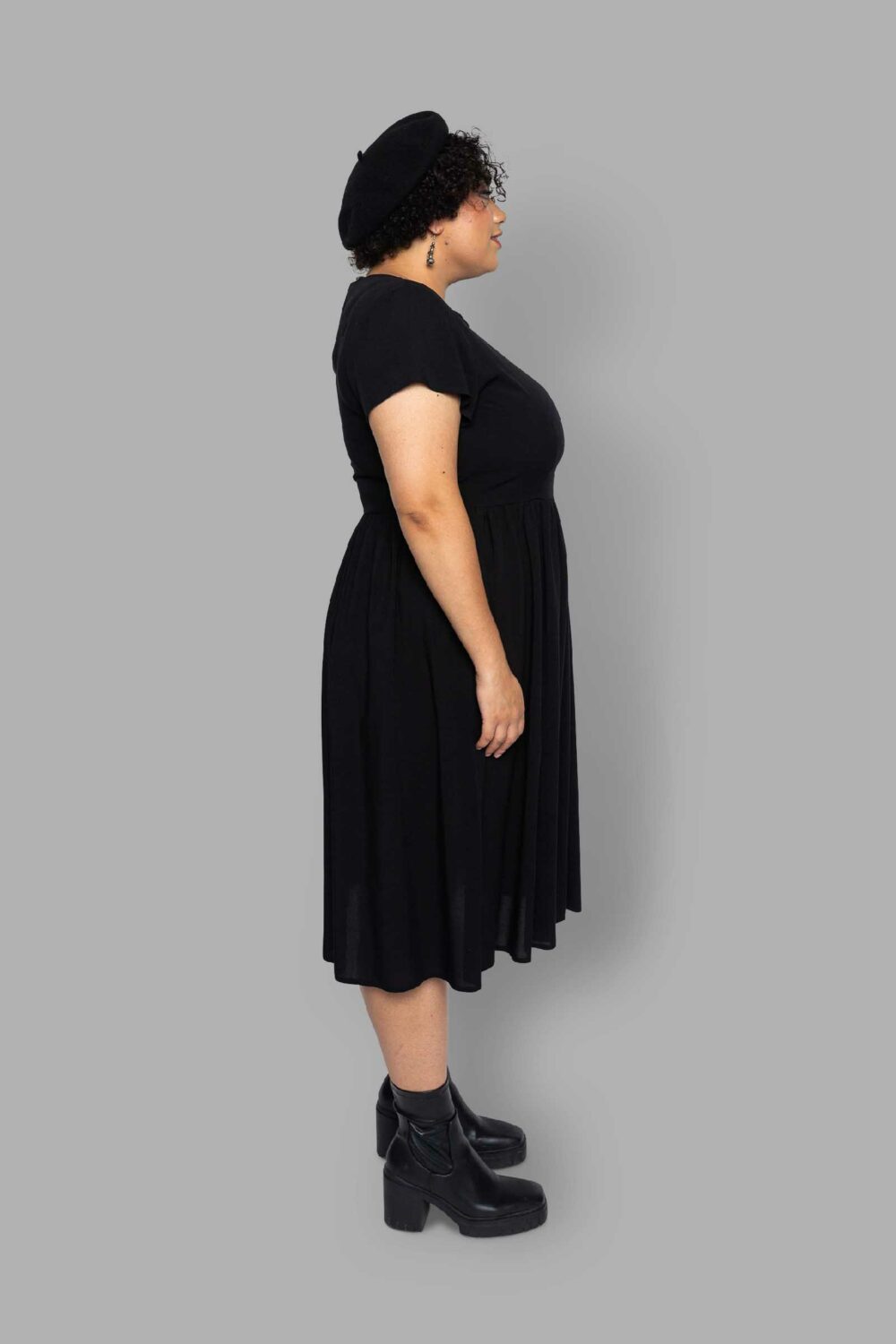 cosmic drifters black viscose slit thigh tea dress side plus size