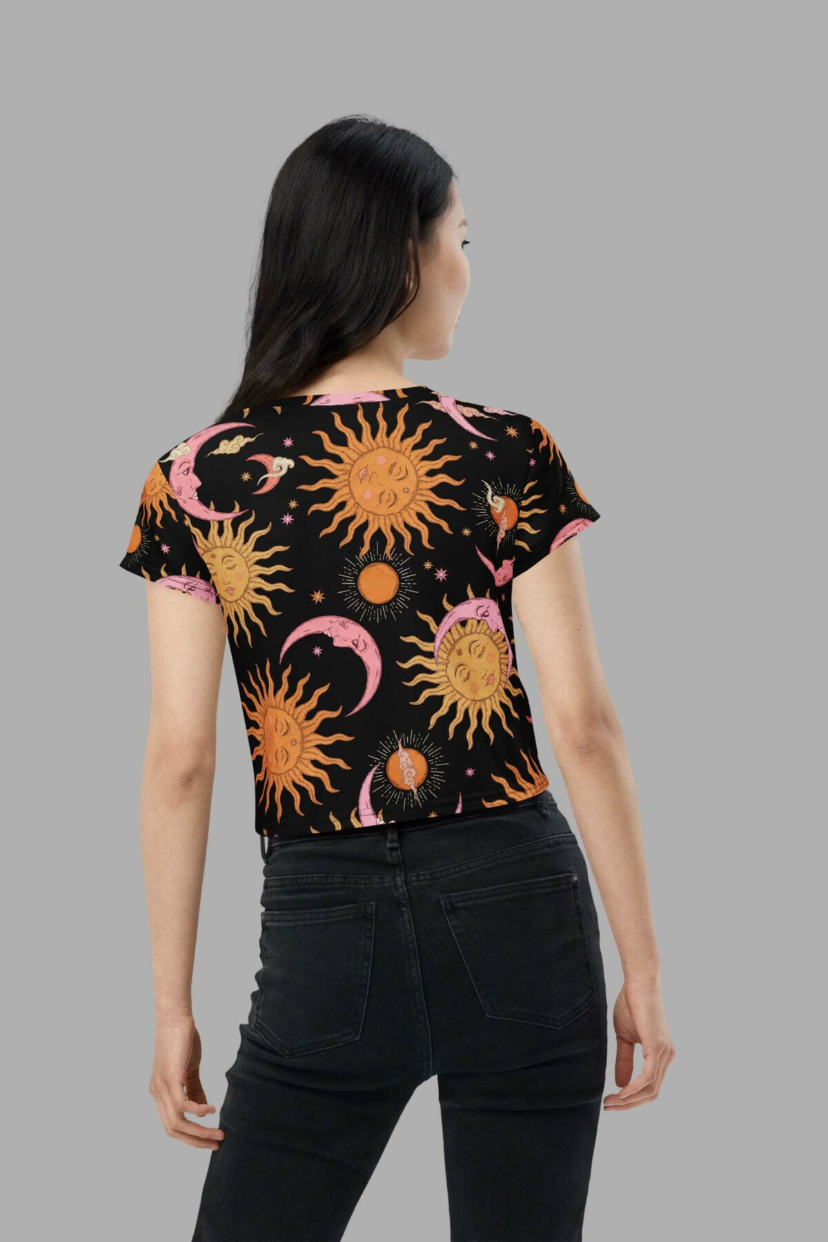 cosmic drifters celestial dreams print crop tee back