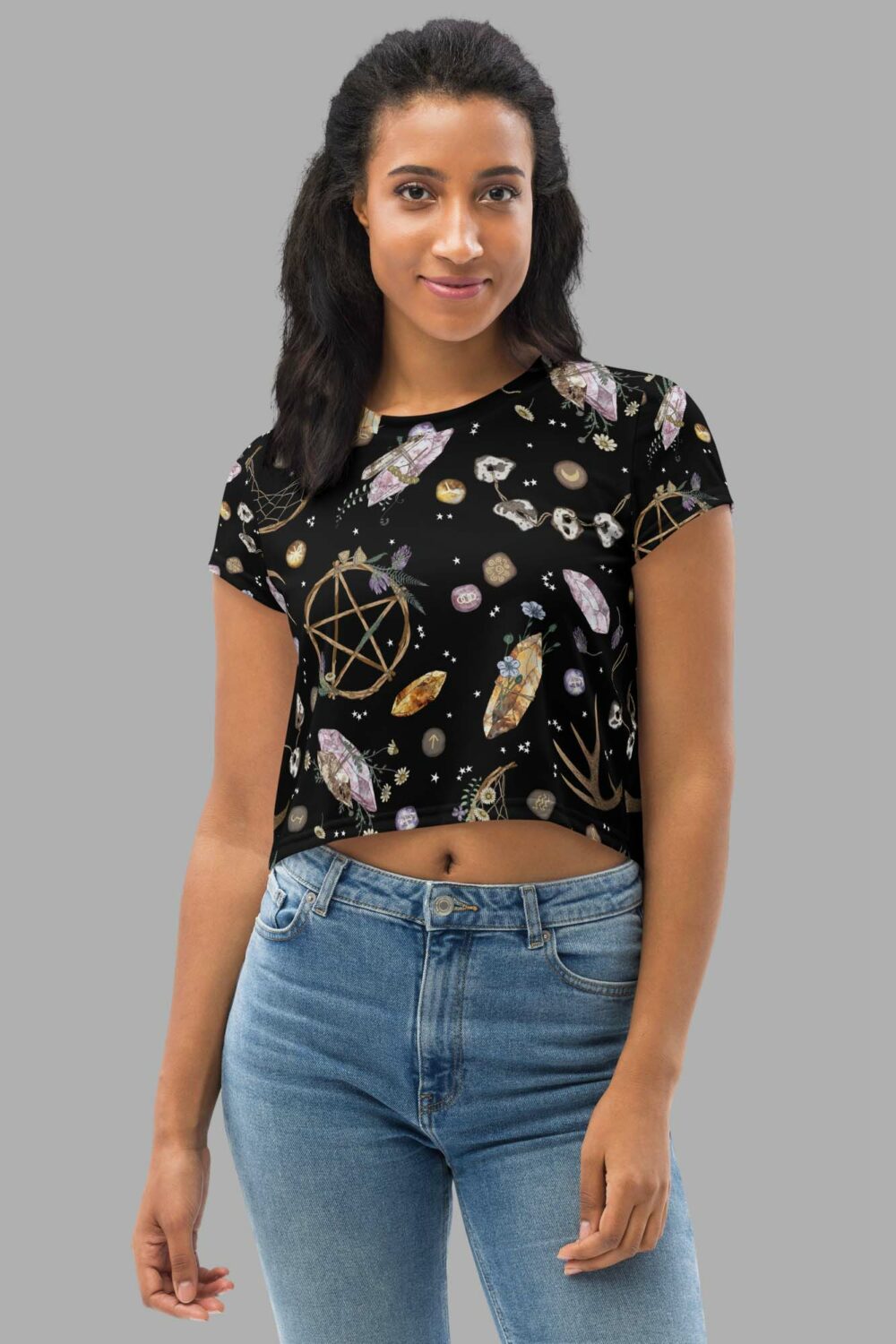 cosmic drifters earth witch print crop tee front