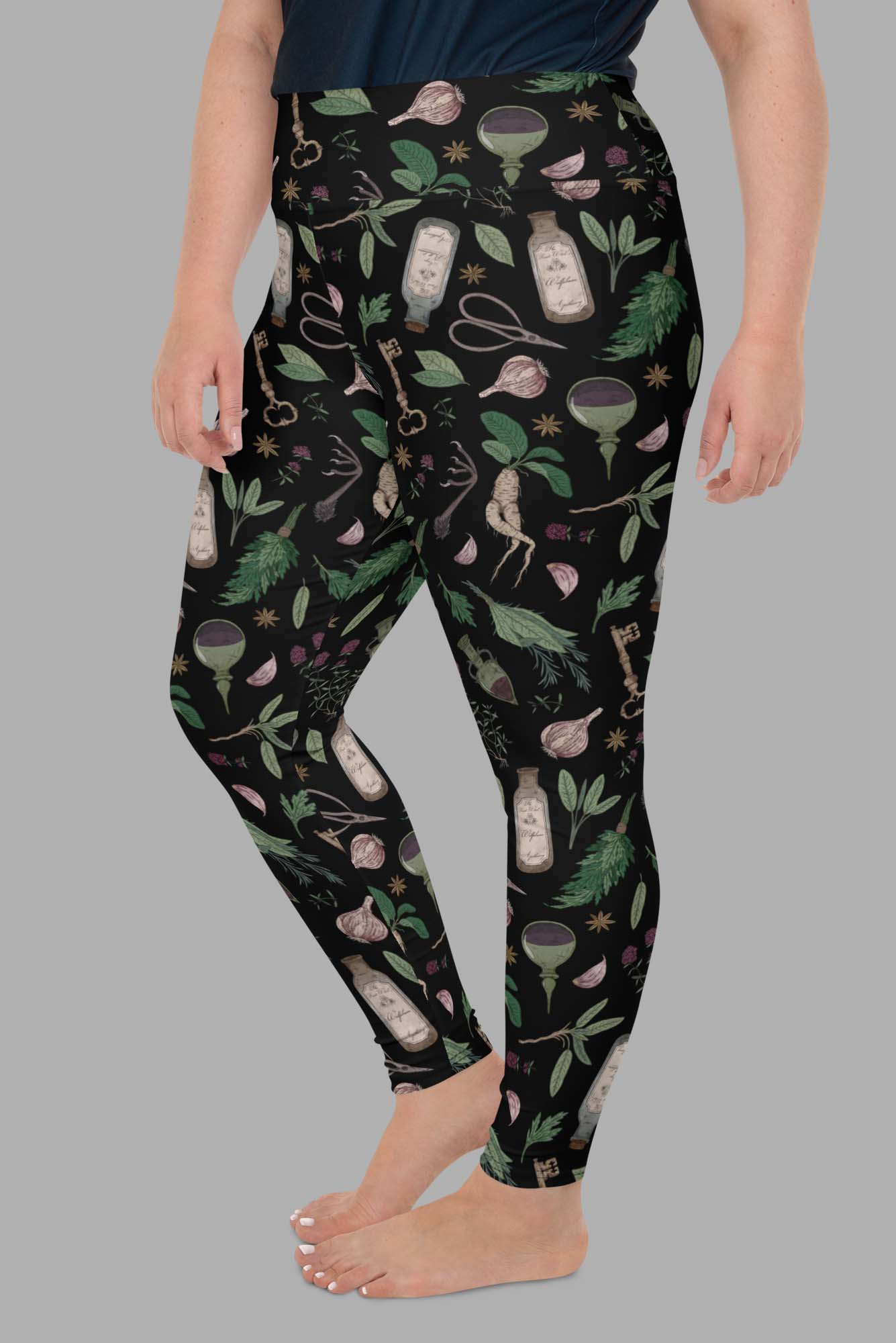 cosmic drifters forest witch print plus size leggings side