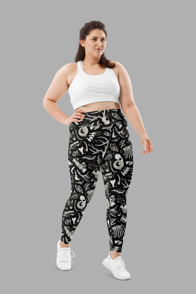 cosmic drifters fungalis print plus size leggings front