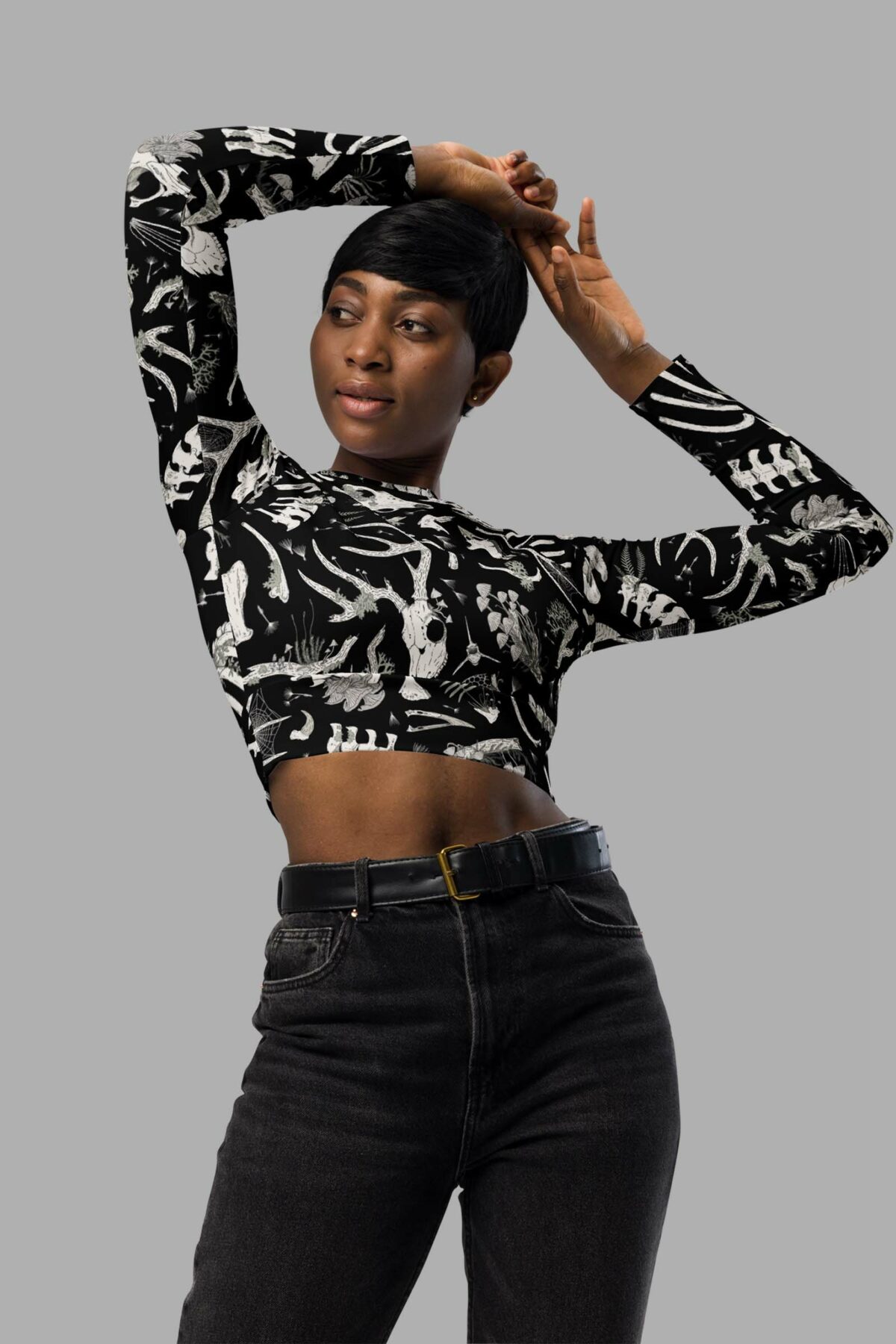 cosmic drifters fungalis print recycled long sleeve crop top front 2