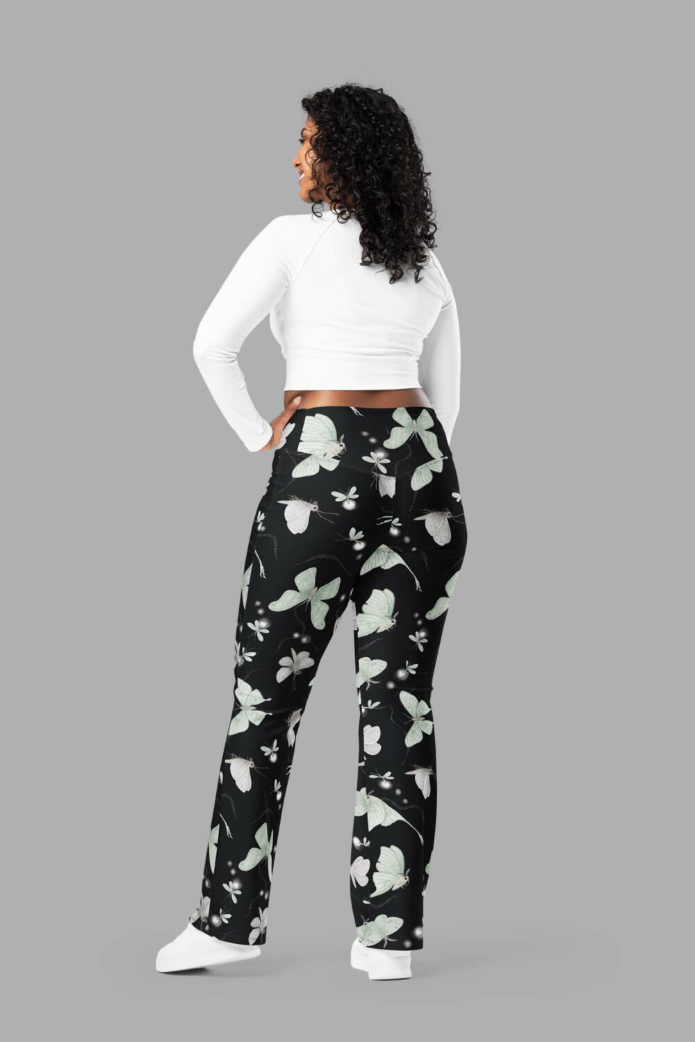 cosmic drifters moonflight print flare leggings back