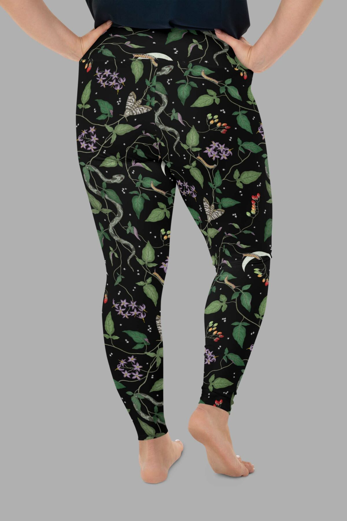 cosmic drifters nightshade print plus size leggings back