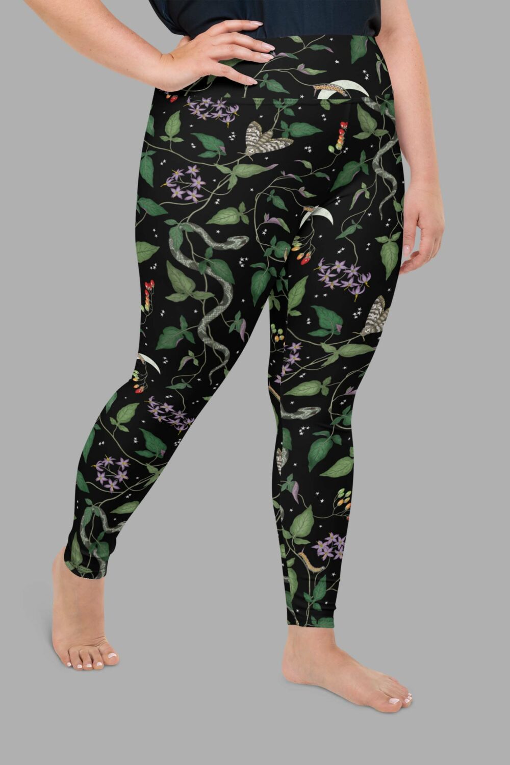 cosmic drifters nightshade print plus size leggings front