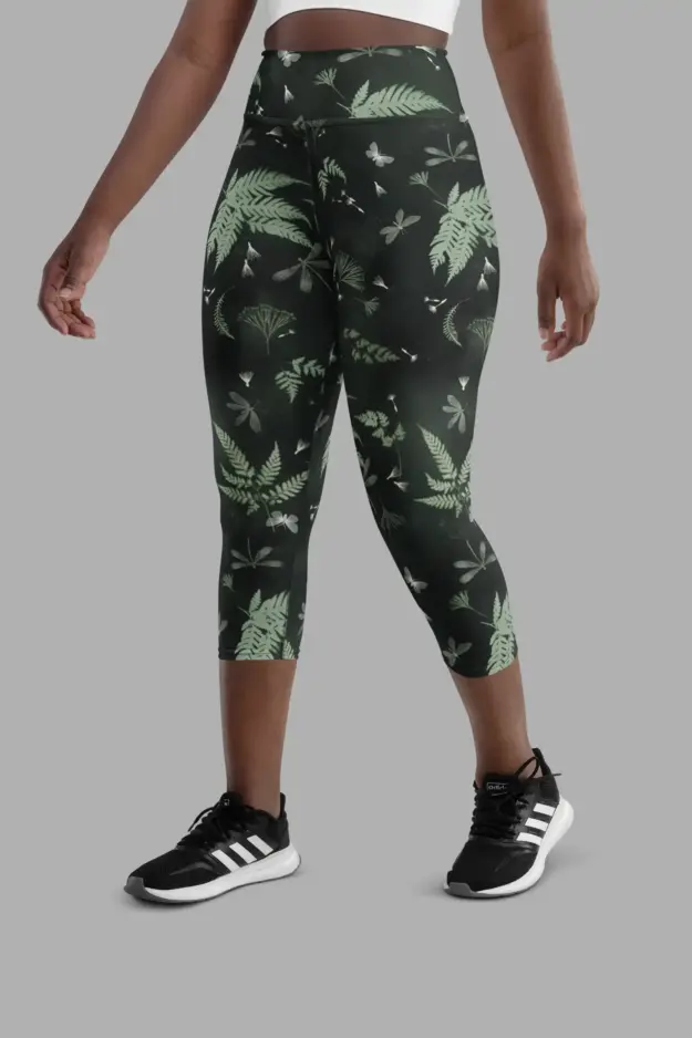 faerie fronds print yoga capri leggings