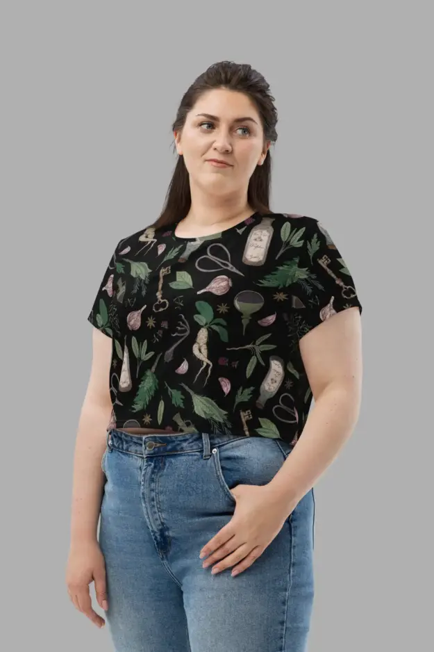 forest witch crop tee4