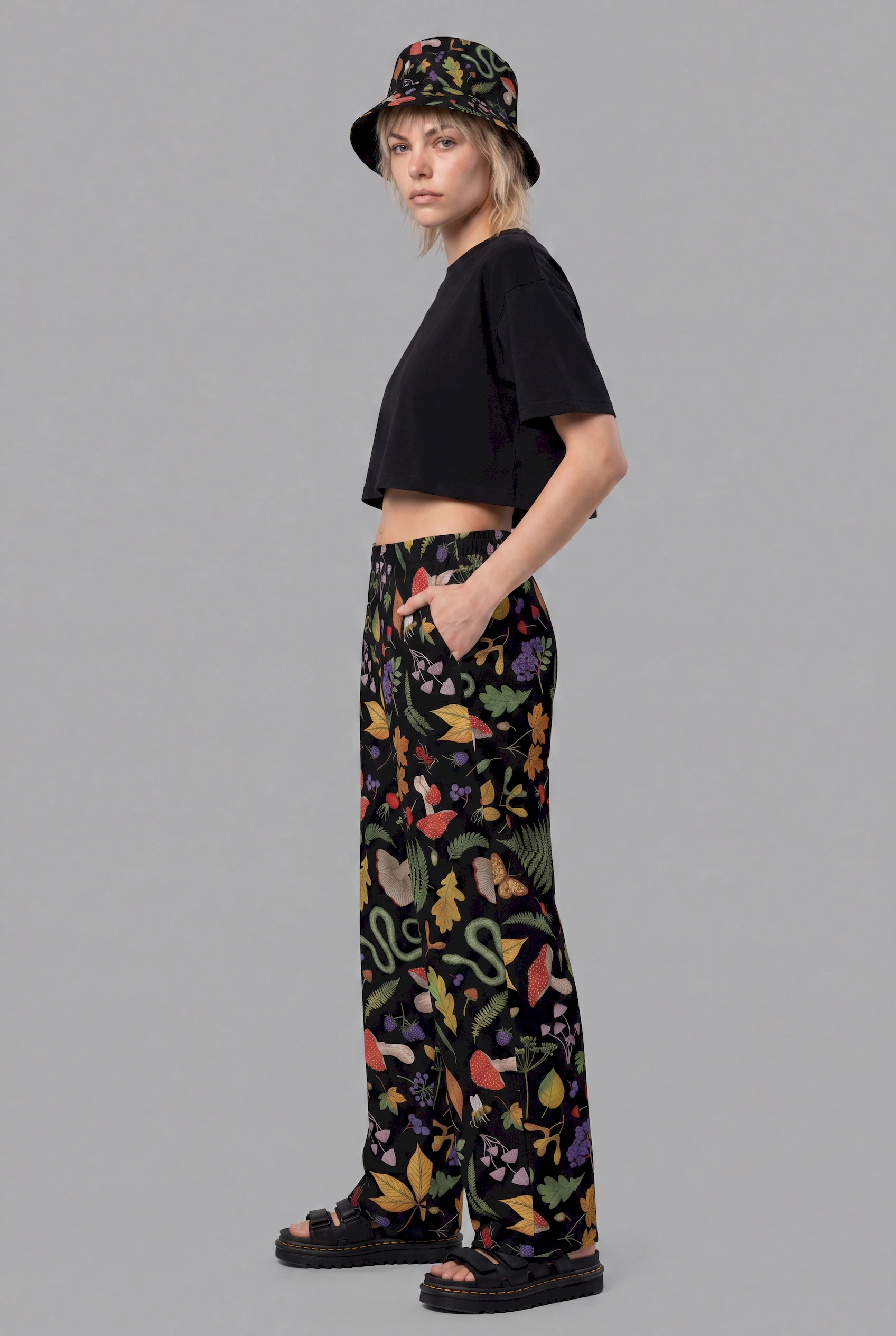 hedge witch print unisex wide leg pants