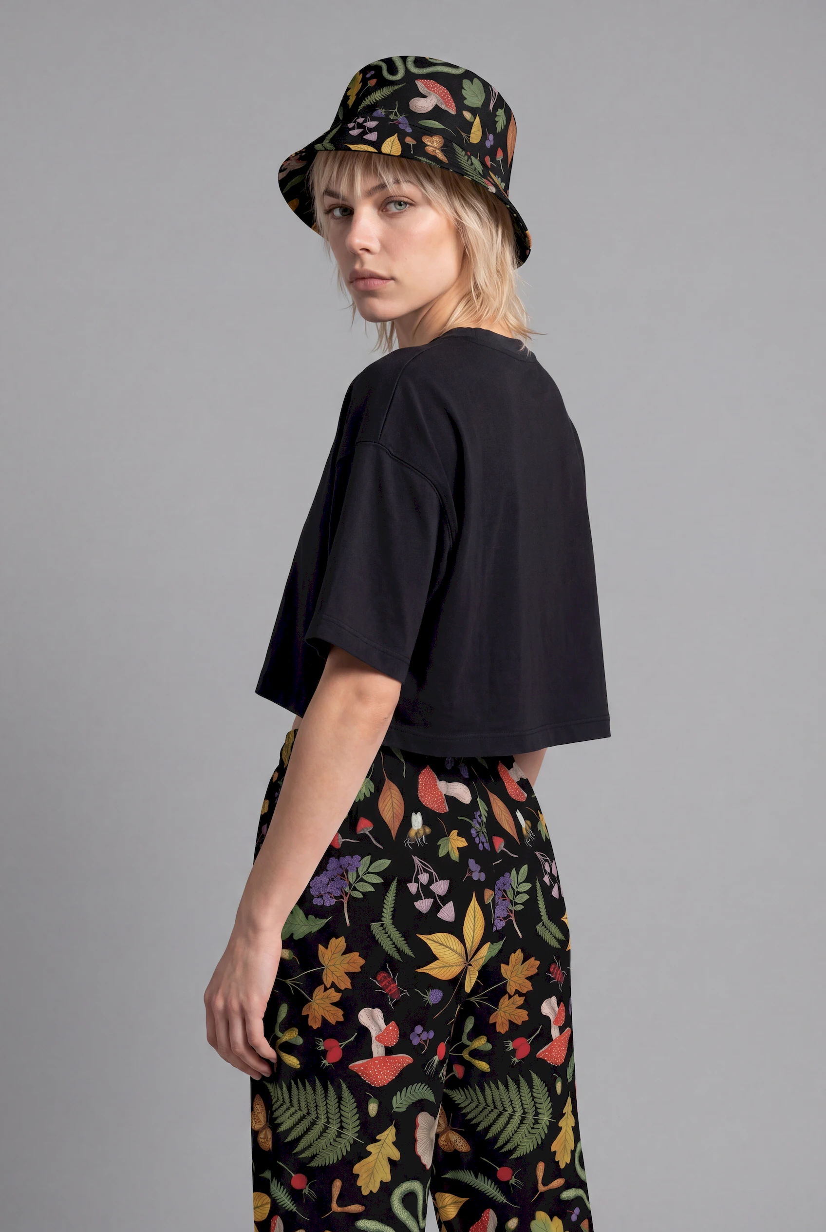 hedge witch print unisex wide leg pants