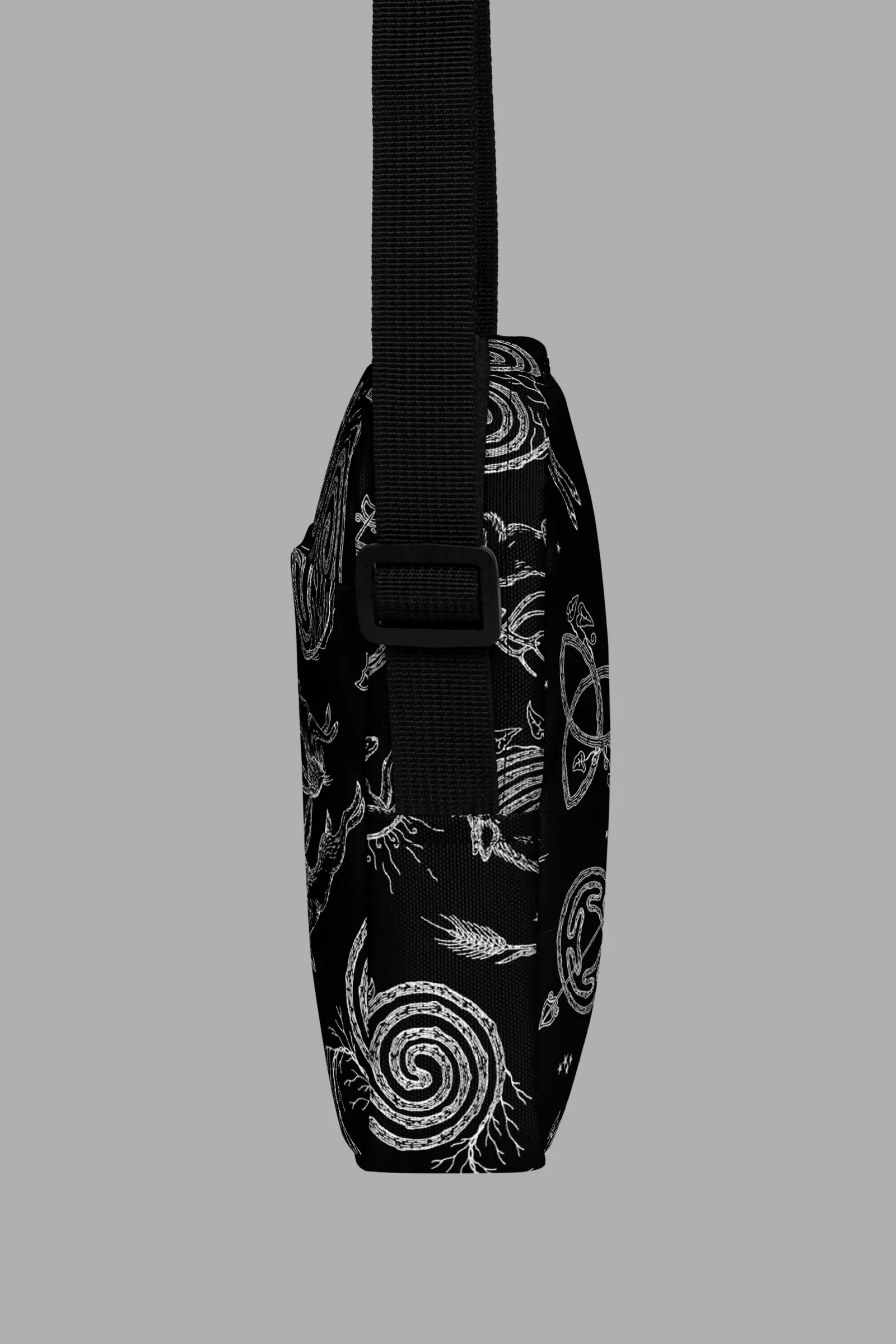 lughnasadh print utility crossbody bag 3