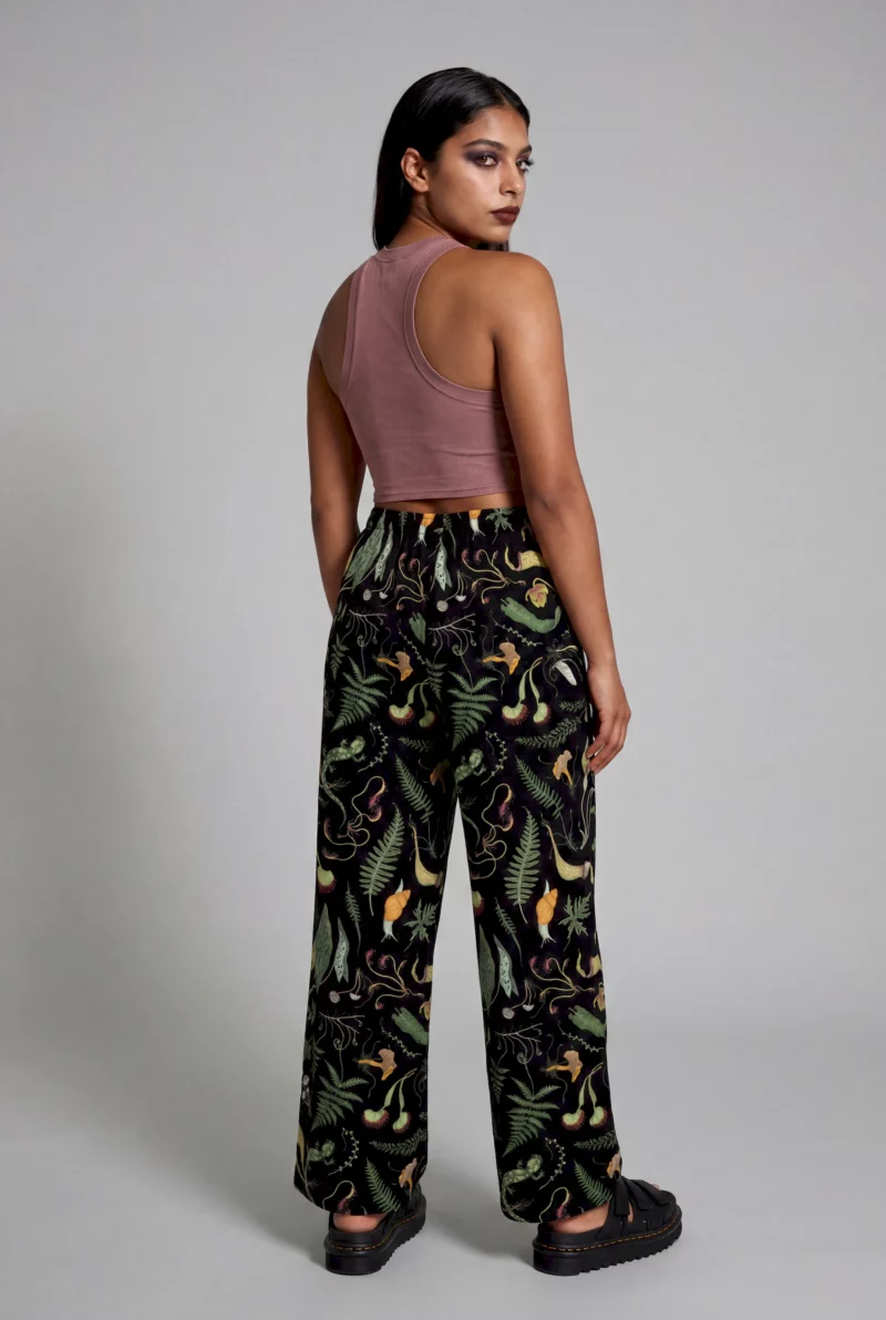 werewood print wide leg pants