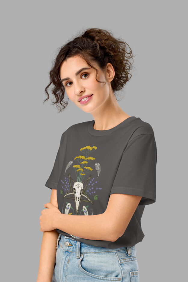 witches altar t shirt3